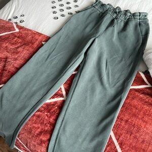 Lululemon softstreme pants